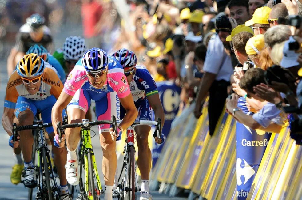 Тур де грузия. Week tour. Week tour. Tuck position in cycling. Sky team cycling.