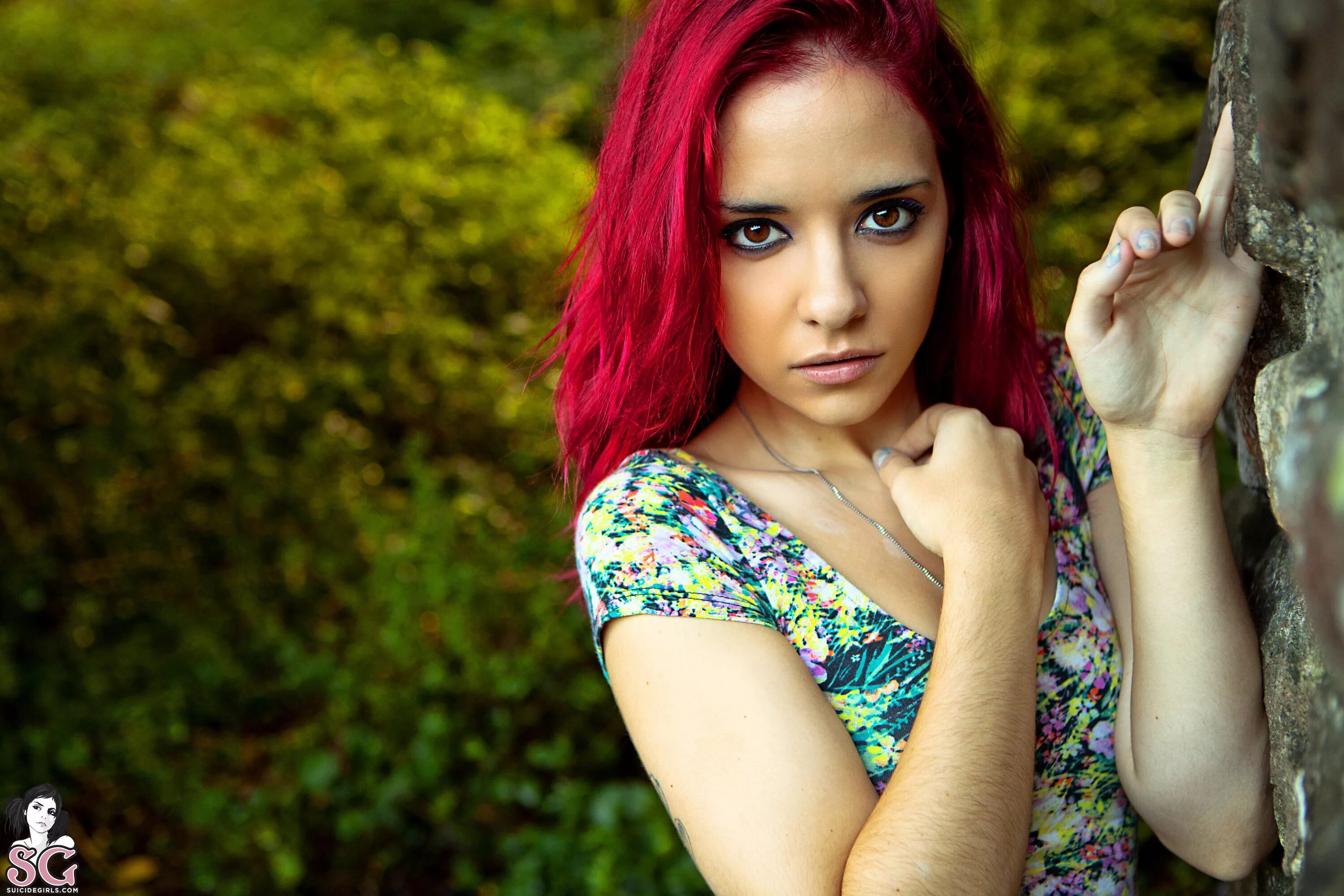 Суисайд герлз. Джессика silhen. Freyja suicide. Fernanda mercury. Hloya suicide.