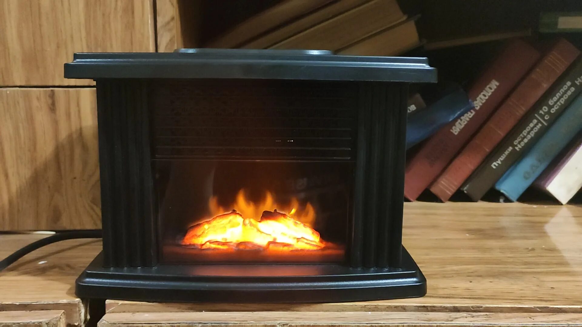 камин настольный электрический. мини камин на батарейках. мини камин slogger. миникамин. камин fire (philippi).