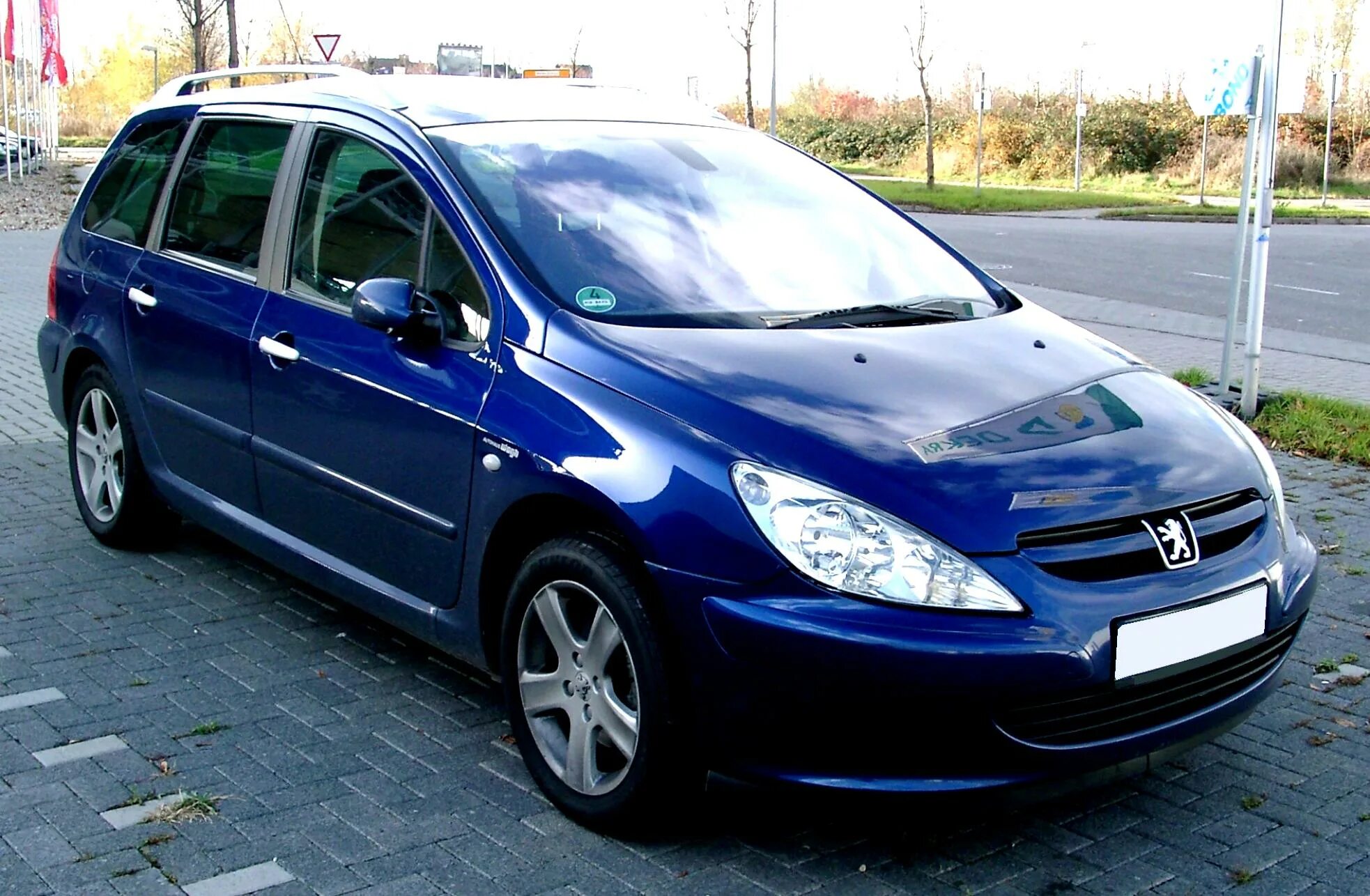 Peugeot 307 SW. Пежо 307 универсал 2007. Пежо 307 SW 2004.