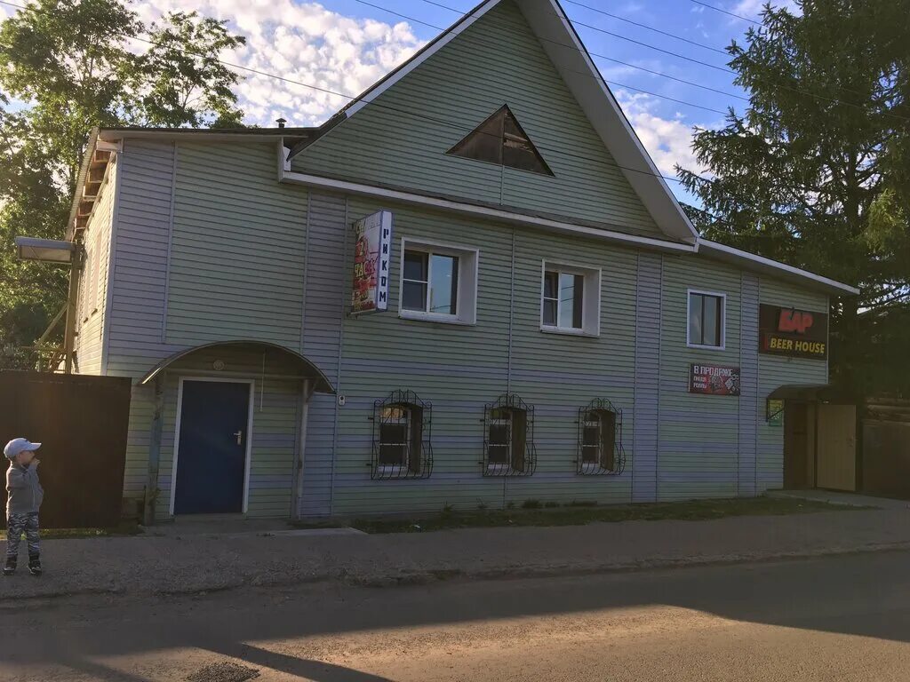 г. кировская 11. подгорная 9 киров. маклина 31 киров. пр.