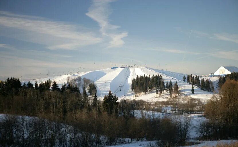 Горнолыжный курорт дмитровский район сорочаны. Сорочаны горнолыжный курорт. Сорочаны горнолыжный курорт. Сорочаны тюбинг. Сорочаны горы.