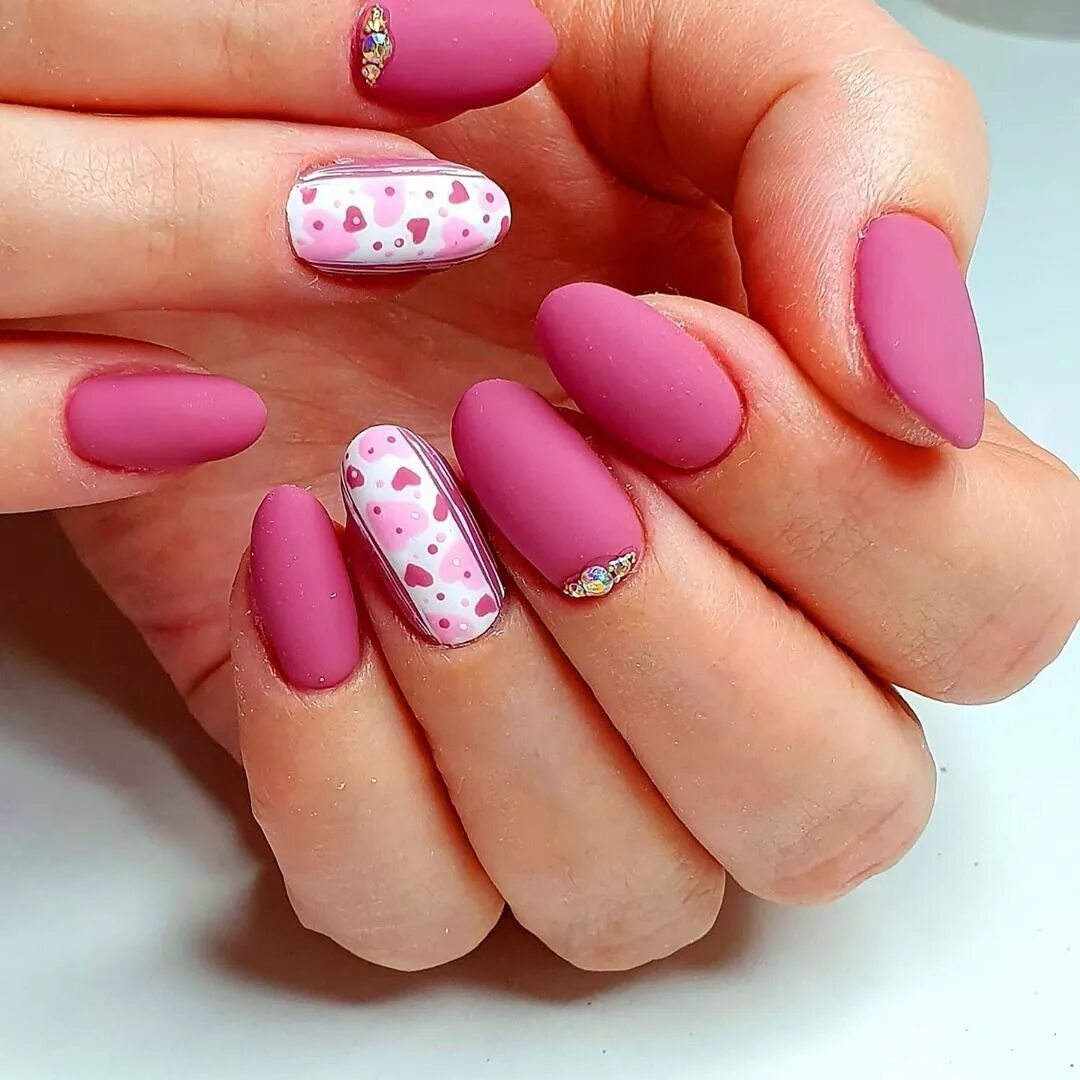 Ногти нежные цвета красивые. Р̸о̸з̸о̸в̸ы̸й̸ м̸а̸н̸и̸к̸. Маникюр в розовых тонах на короткие ногти. Красивый розовый маникюр. Красивый розовый маникюр.