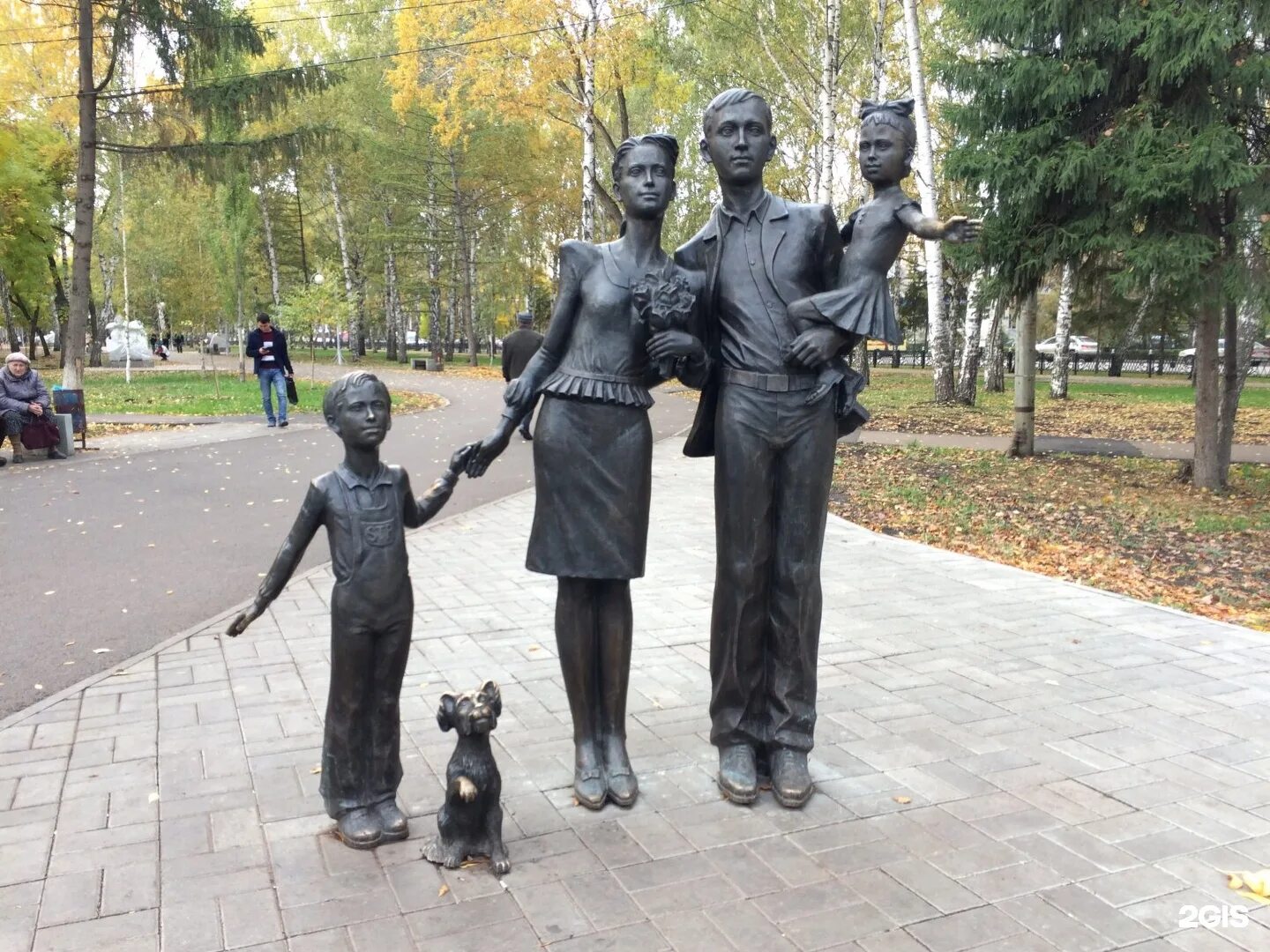 В городе стерлитамаке есть. Памятники в стерлитамаке. памятники в г. стерлитамак. стерлитамак достопримечательности. монумент стерлитамак.