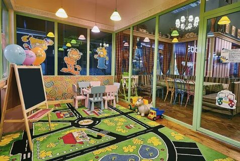 Оформление детского кафе с игровой комнатой - фото