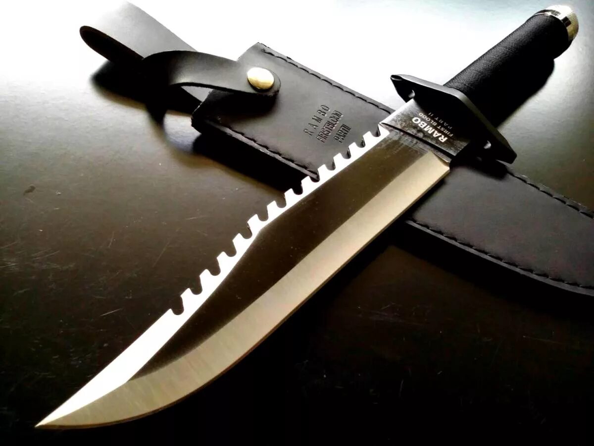 Фото нож купить. Нож Рэмбо 3. Нож выживания нож Рэмбо. Нож из Рэмбо 1. Нож Рэмбо 2.