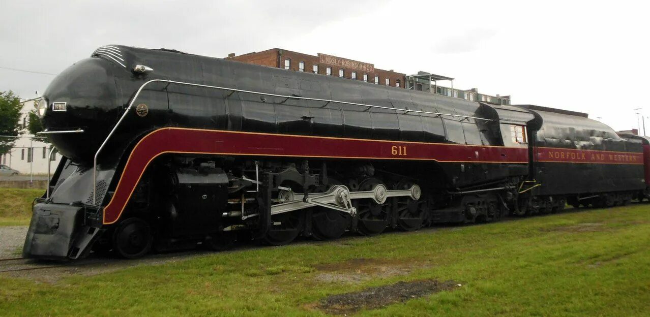 Train grouping. Паровоз 611. американский паровоз 611. tichy train group 4041. n&amp;w j class no. 611 rear view.
