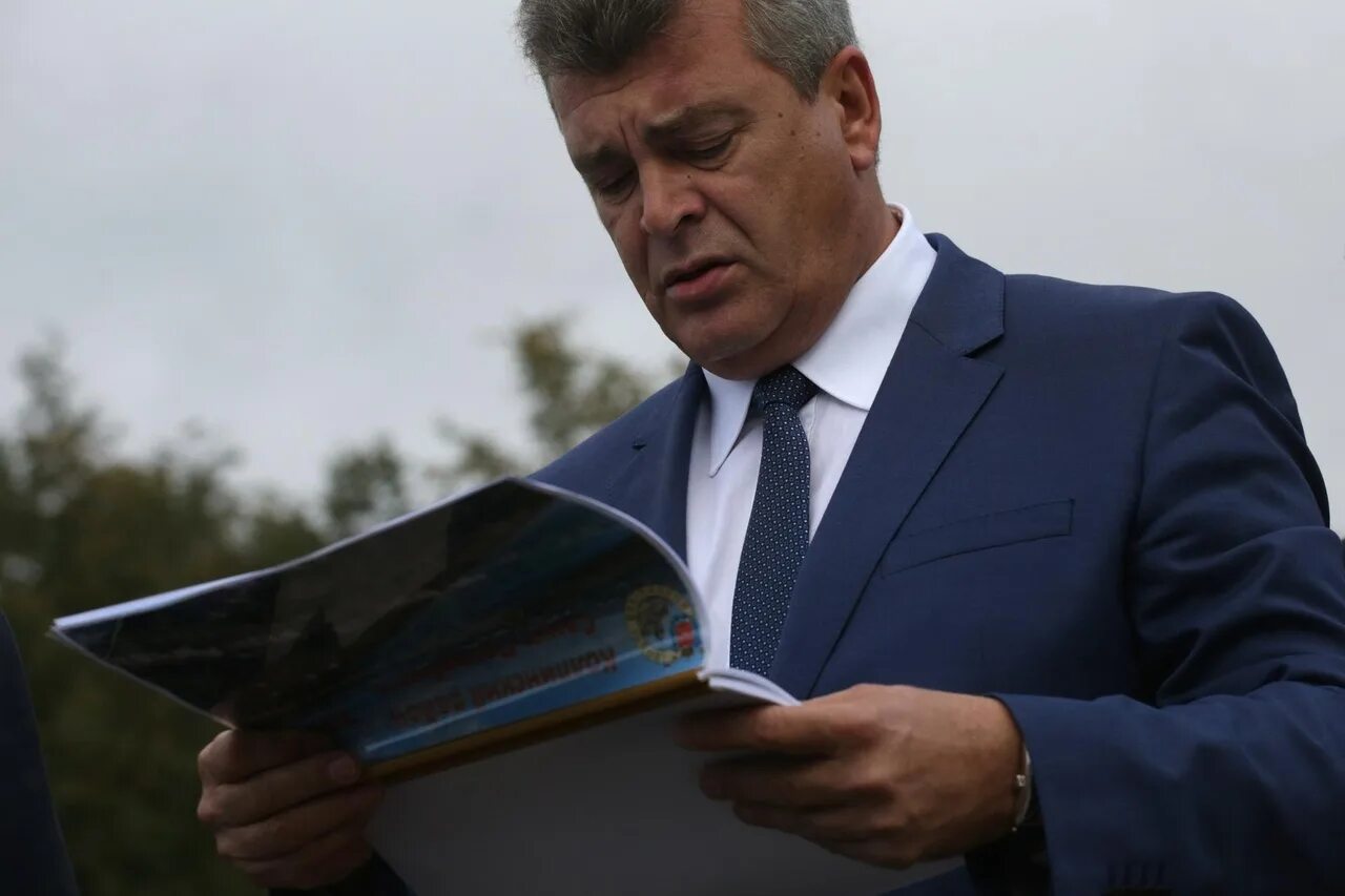На пост губернатора санкт петербурга