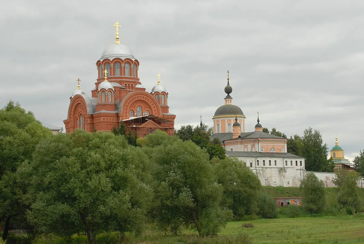 Хотьковский монастырь сайт. Покровский Хотьков монастырь. Монастырь в Хотьково Московская область. Покровский женский монастырь в Хотьково. Храмы Хотьково Московской области.