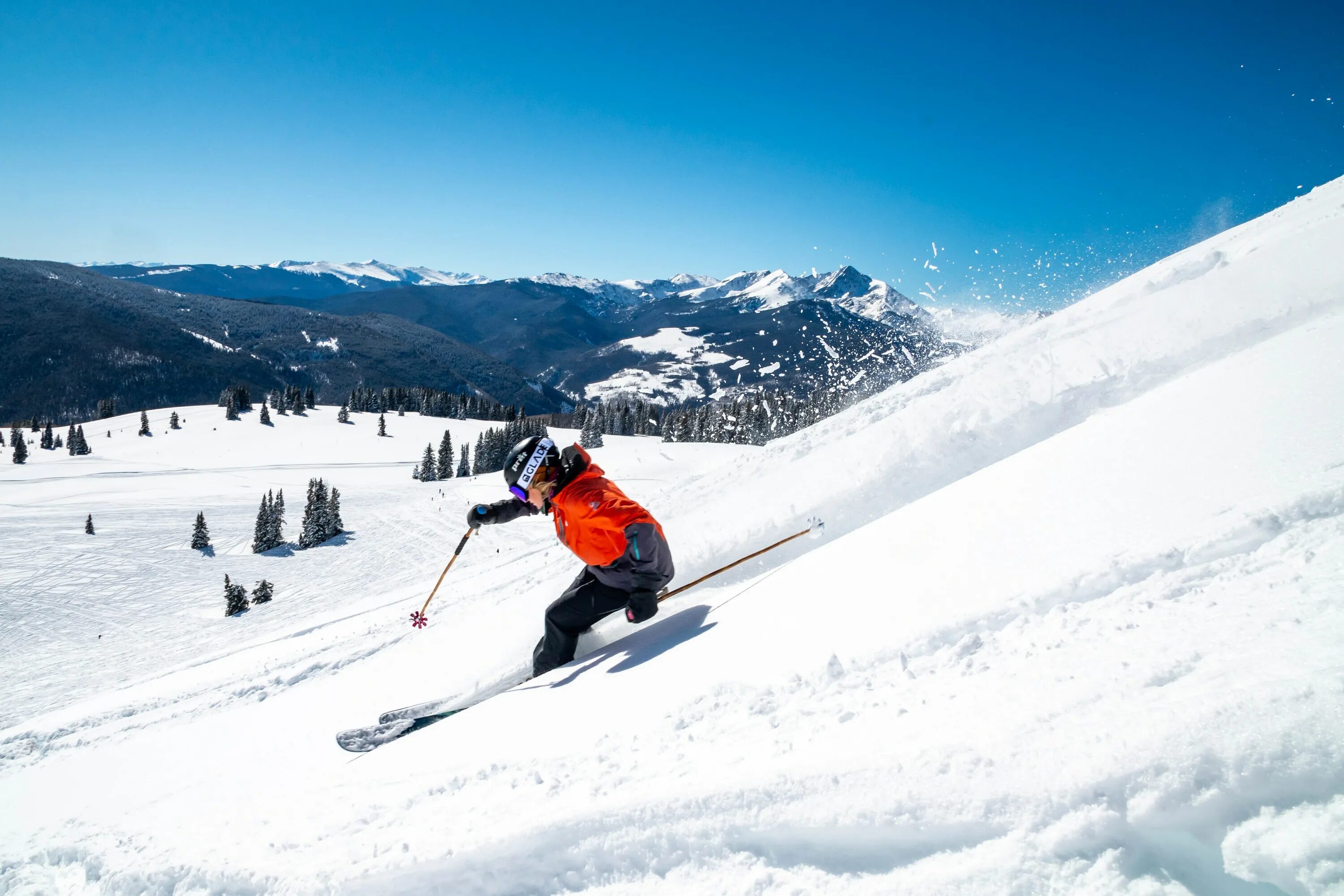 Ski adventure. СКВО-Вэлли горнолыжный курорт. Церматт горнолыжный курорт. Горнолыжный спуск. Горные лыжи.