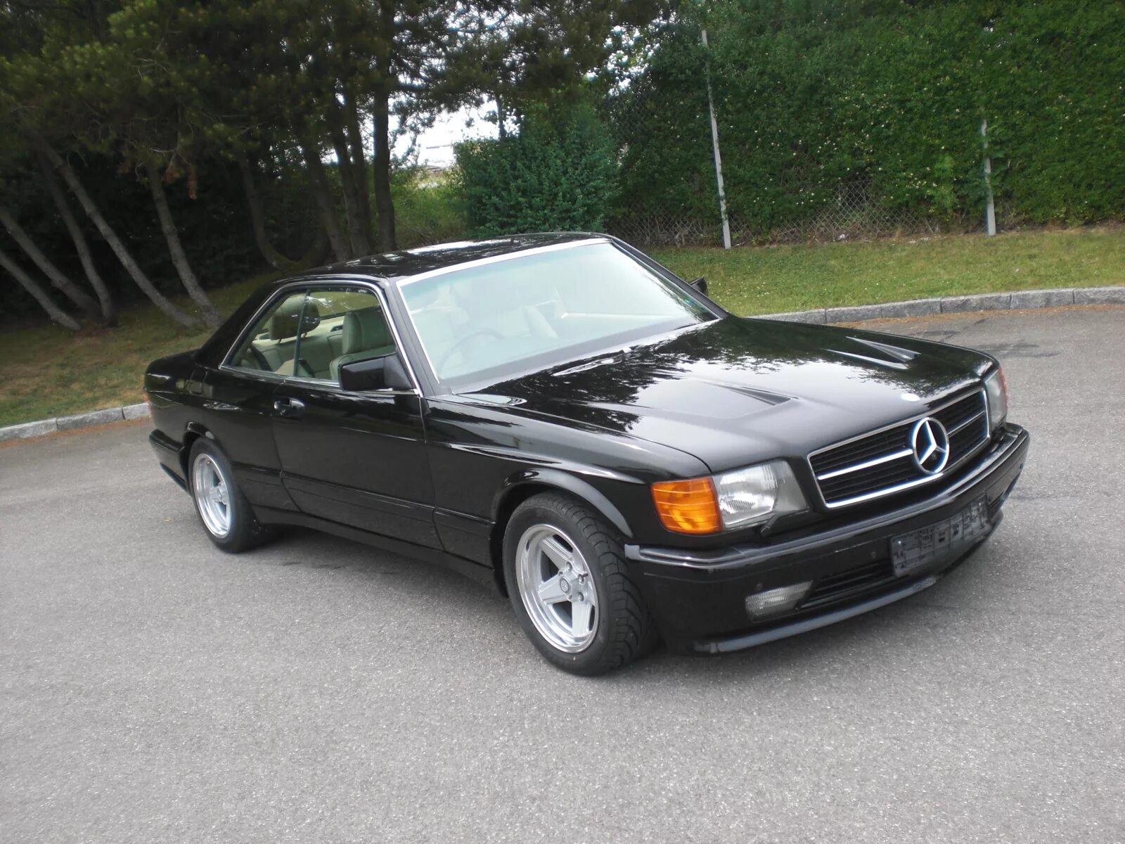 Mercedes-Benz SEC-Class (W126) 5.0 бензиновый 1983 W126 на DRIVE2