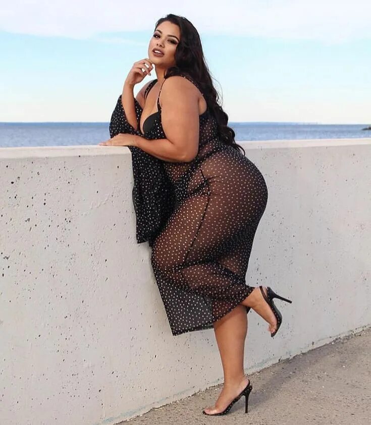 Смачные толстушки. Модель плюс-сайз джада сезер. Смачные толстушки. Смачные толстушки. Юлия рыбакова модель плюс сайз фото.