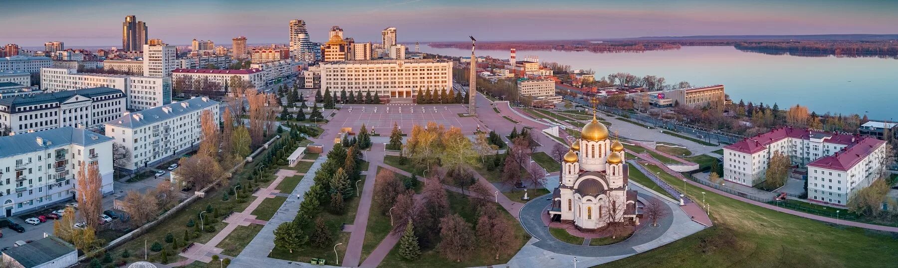 главная страница в городе. челябинск 2010 год. 16. владивосток ул светланская. главная страница в городе.