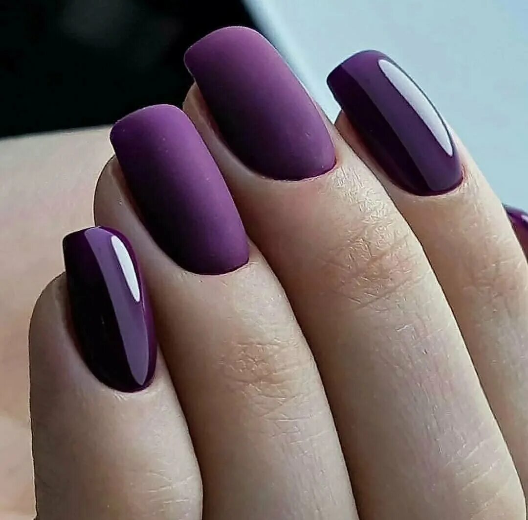 Фиолетовый маникюр. Матовый маникюр. Фиолетовые ногти. Красивый фиолетовый маникюр. Покрыть глянцевый лак матовым