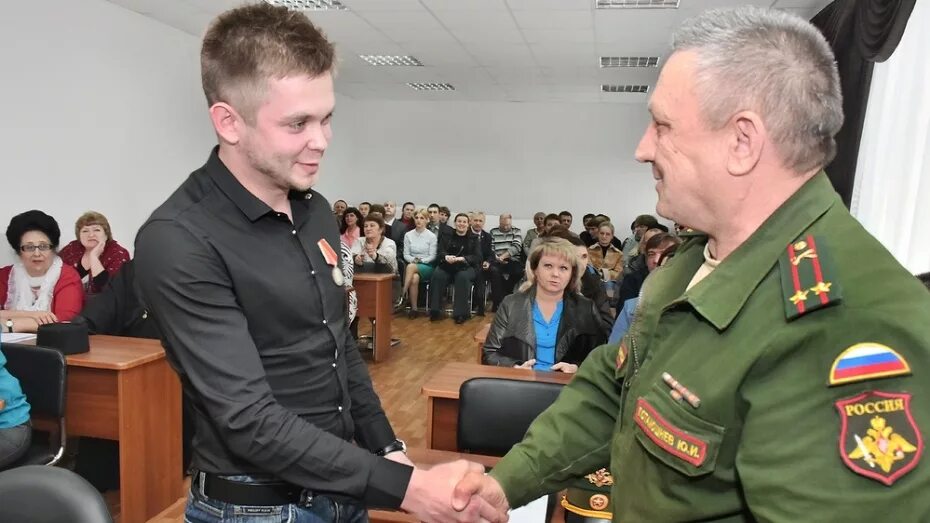 Аннинский военкомат Воронежской области. Военный комиссар Таловского района Воронежской области Ивлев. Военный комиссар Павловского района Воронежской области. Воронежский военкомат телефон