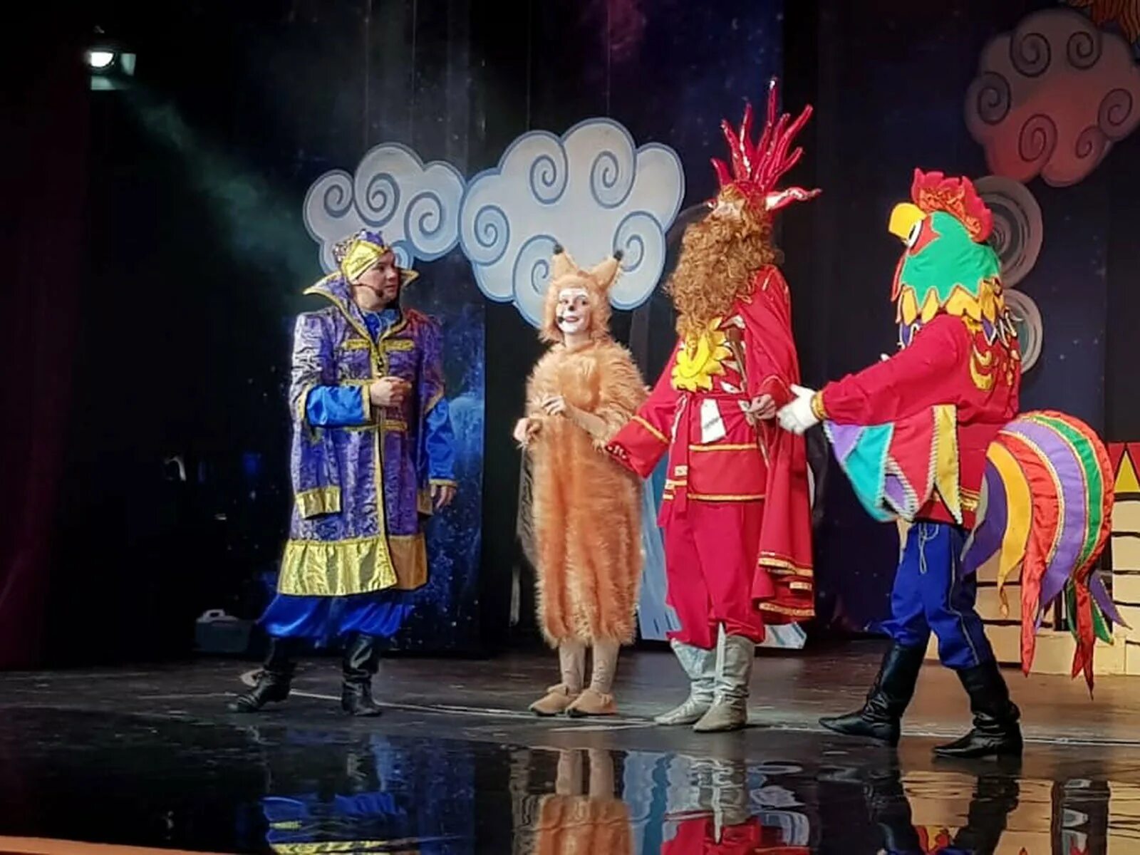 чудо чудное диал дивное. чудо диво удивить. городской парк аттракционов. диво остров санкт-петербург качели. чудо диво удивить.