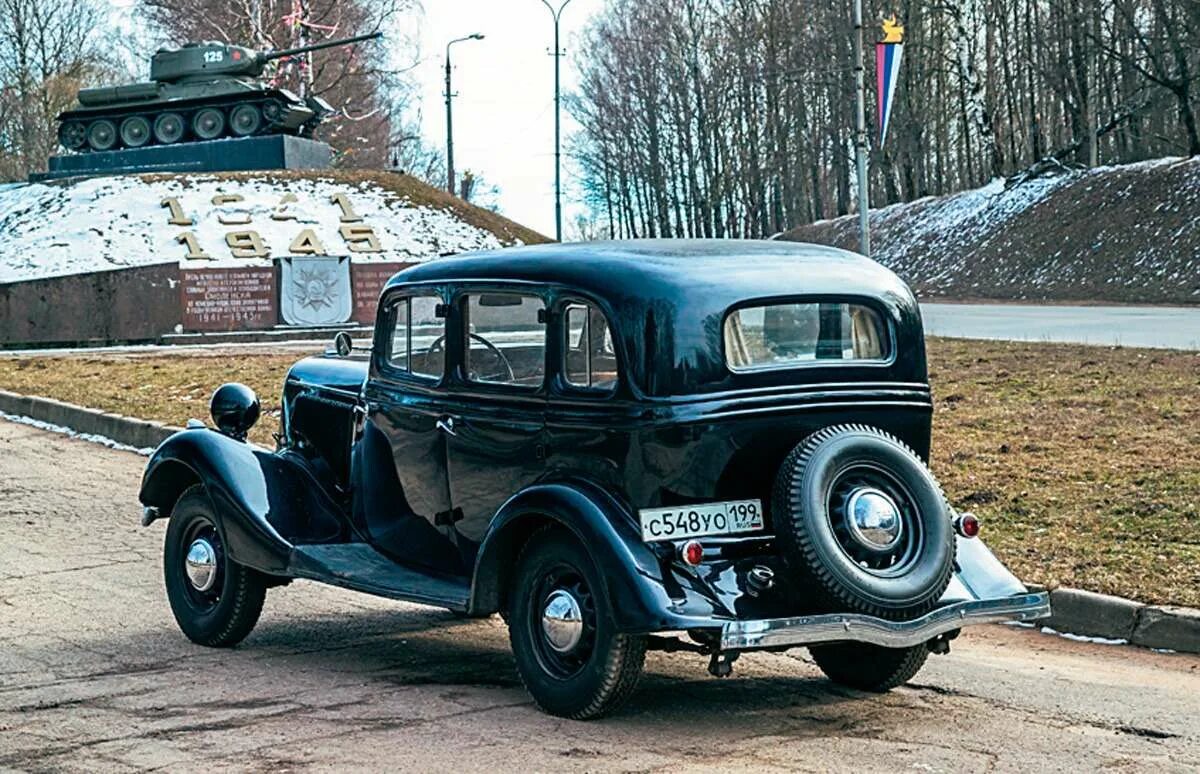 Первые машины газ. ГАЗ м1 эмка. ГАЗ м1 эмка 1930. ГАЗ м1 НКВД. ГАЗ м1 эмка НКВД.