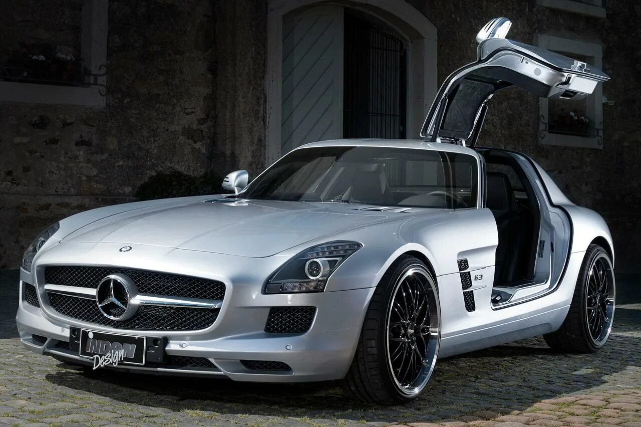 Mercedes SLS AMG. Мерседес СЛС АМГ 300. Мерседес СЛС АМГ старый. Mercedes Benz SLS AMG Tuning. Купить мерседес слс амг