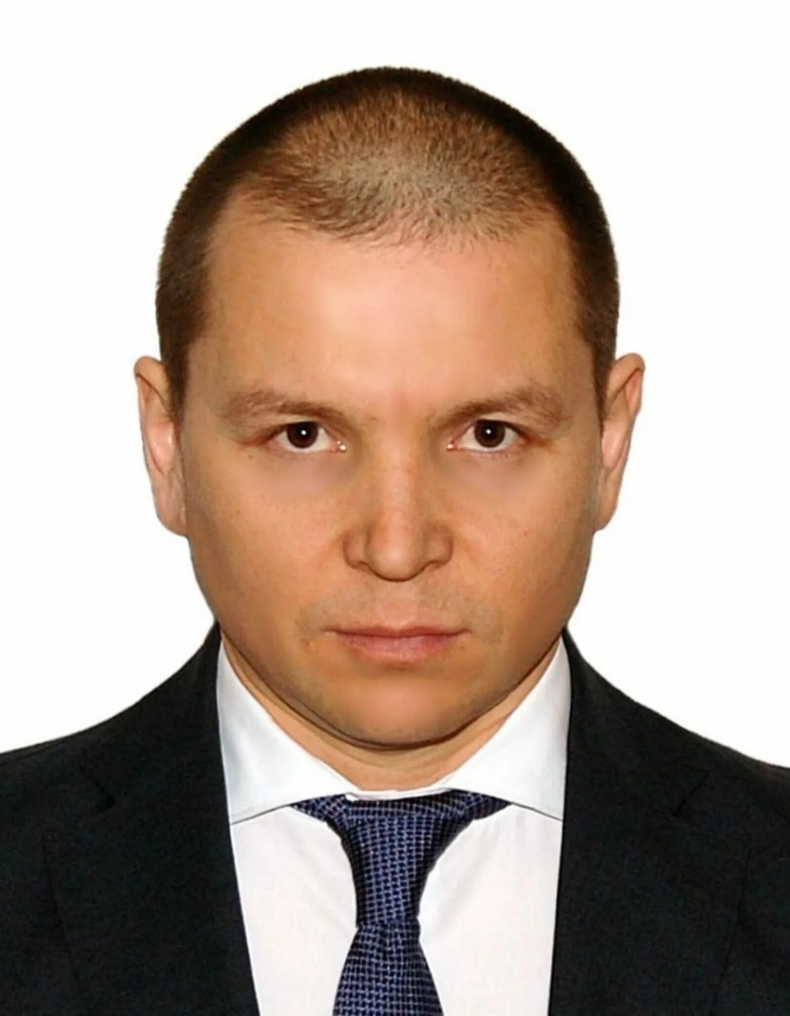 Рамиль кучербаев уфа министр. Назиров марсель римович. Бураев федор владимирович. Кучербаев министр строительства. Каданцев префектура свао.