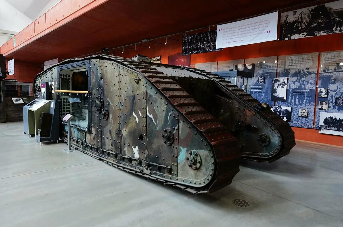 Bovington Tank Museum. Первые танки фото