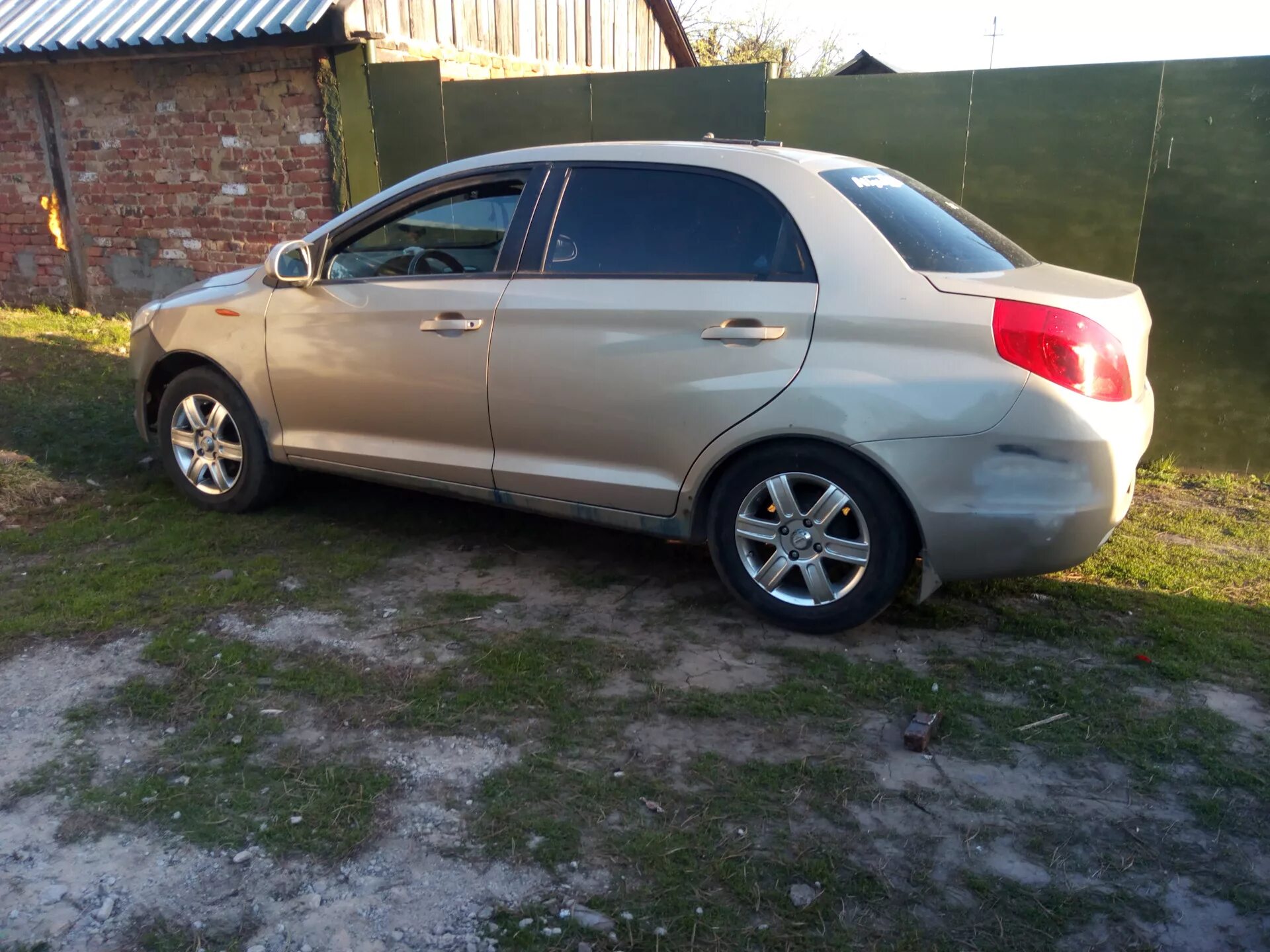 Chery bonus a13 vin. Диски колесные chery bonus a13. Колеса чери бонус. Литые диски на чери вери а13. Колеса чери бонус.