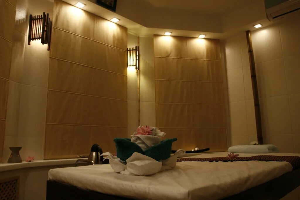 777 спа мытищи благовещенская. спа салон мытищи. сиам спа салон мытищи. массажный салон вывеска. интерьеры массажного салона в тайском стиле.