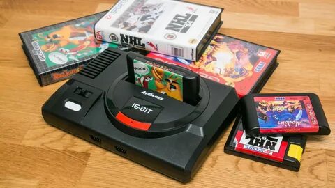 Игровая приставка и 2 игры