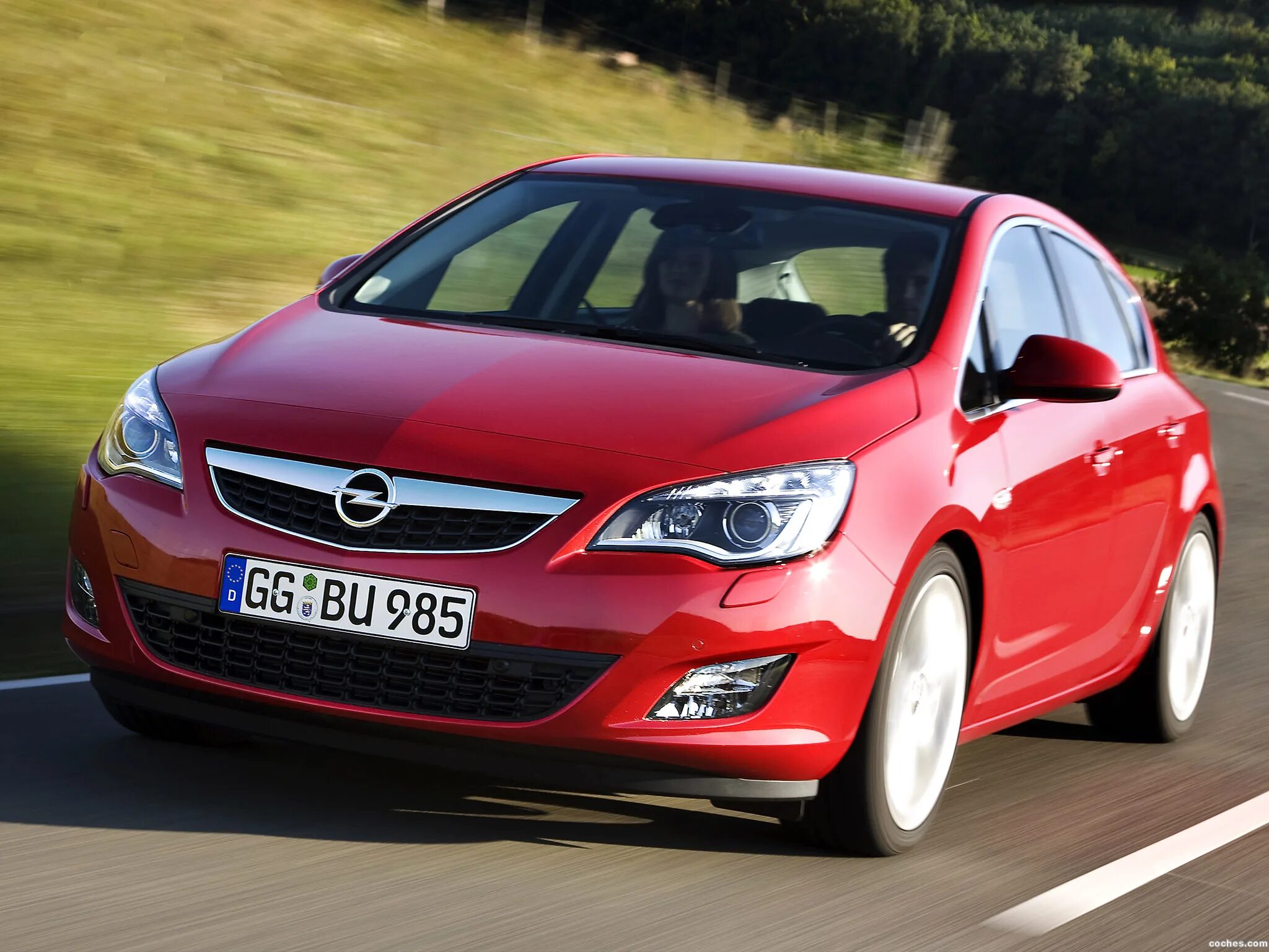Опель купить уфа. Opel Astra 2010. Opel Astra 2009. Opel Astra j 2009.