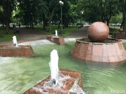 В ростове в покровском сквере