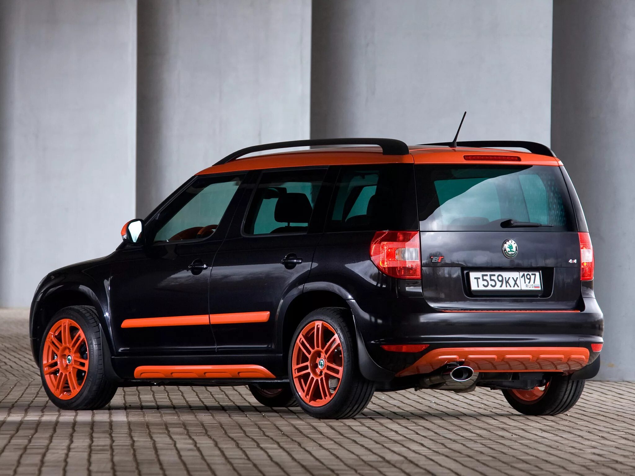 Тюнинг шкода йети. Skoda Yeti Tuning. Тюнингованная Шкода Йети. Skoda Yeti BT. Skoda Yeti 2011 Tuning.