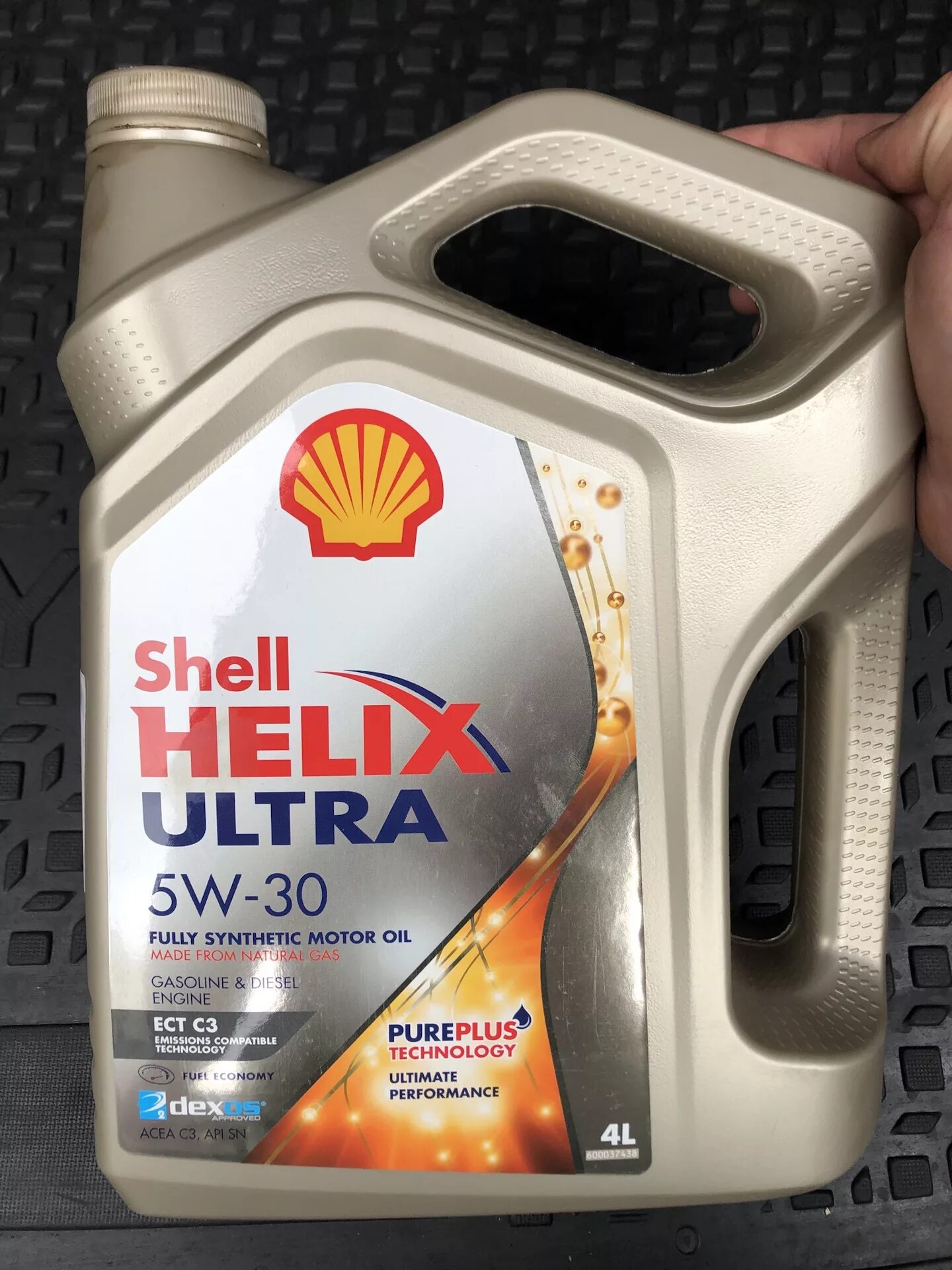 Хендай солярис рекомендованные моторные масла. Shell 5w30 Hyundai. Масло Шелл 5w30 для Хендай Солярис 1.6. Масло моторное для Хендай Солярис 1.6 автомат. Хендай Солярис 2 масло шел.