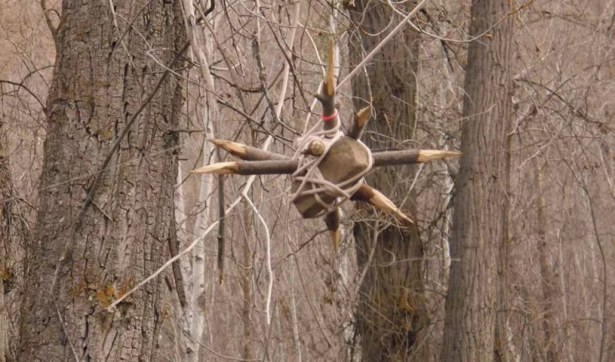 Booby trapping