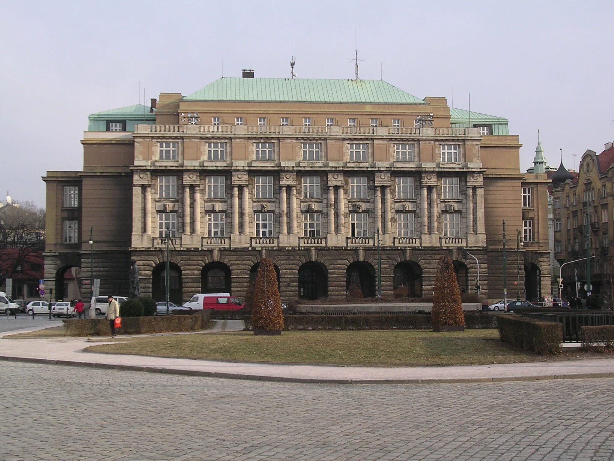 Charles University - ODTÜ'nün Gözü Kulağı