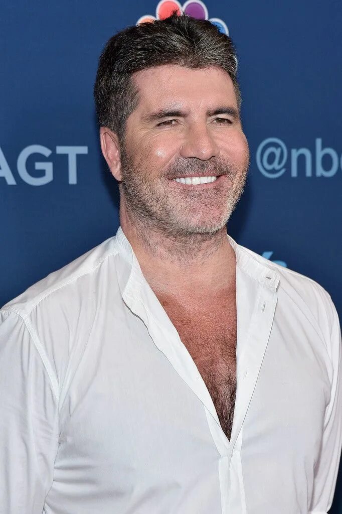 Simon cowell. Саймон Коуэлл. Саймон Коуэлл 2022. Simon Cowell 2021. Саймон Коуэлл 2023.