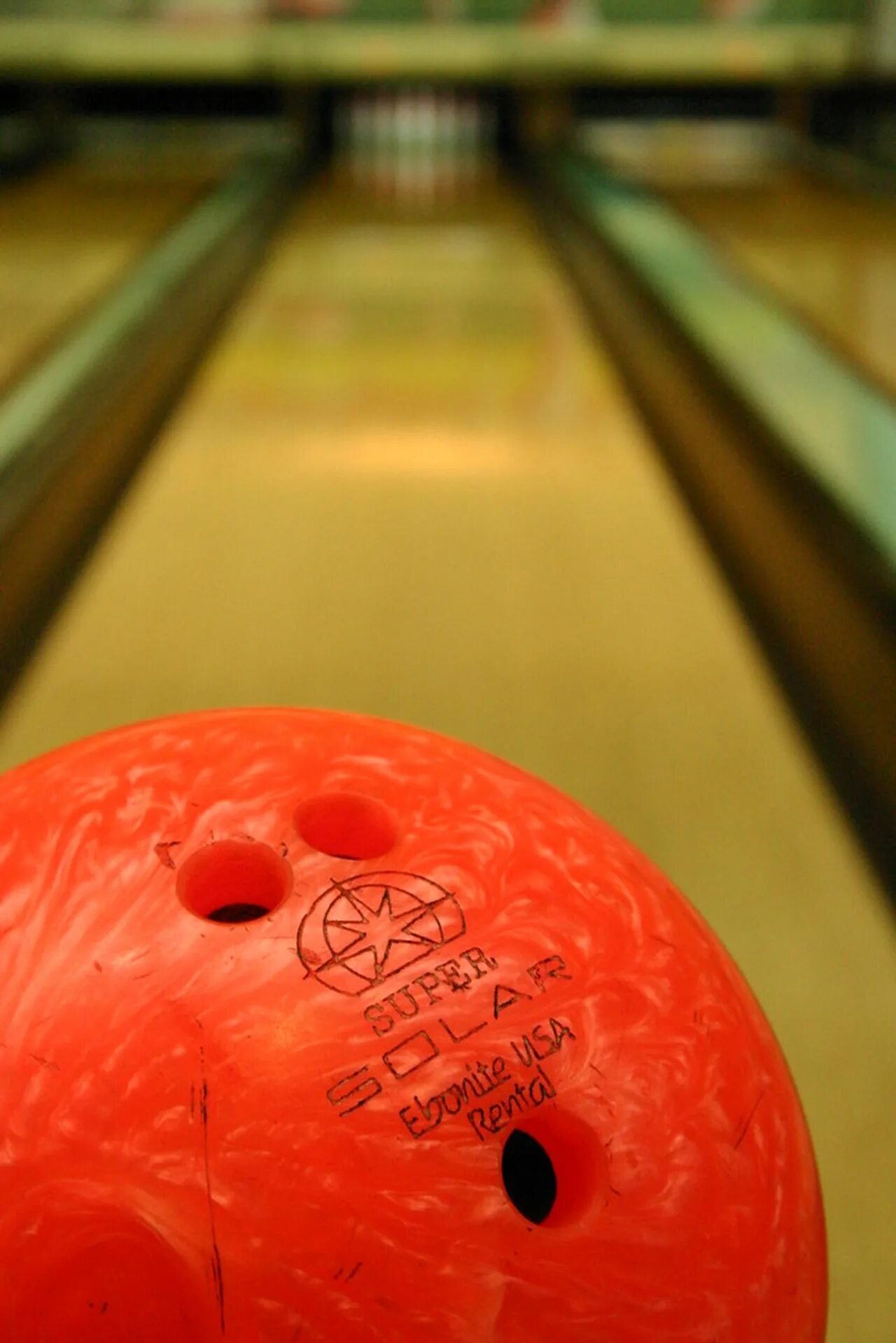 Rolling bowling
