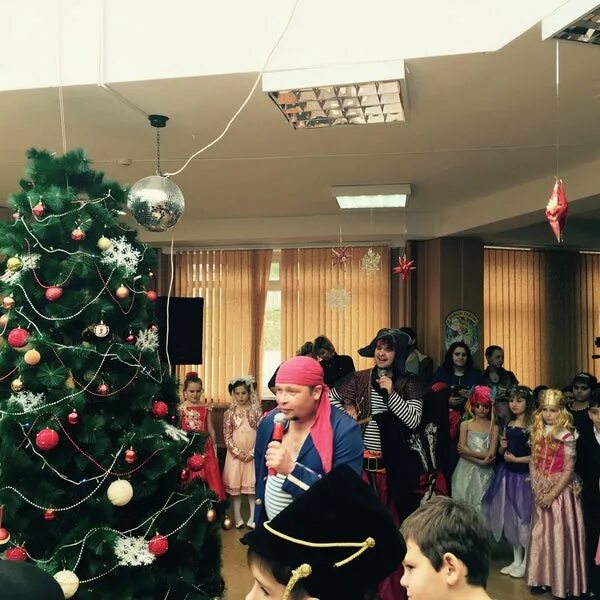 Лицей 95 сочи. Лицей 95 лазаревское. школа 99 лазаревское. 99 школа лазаревское учителя. школа 80 лазаревское.