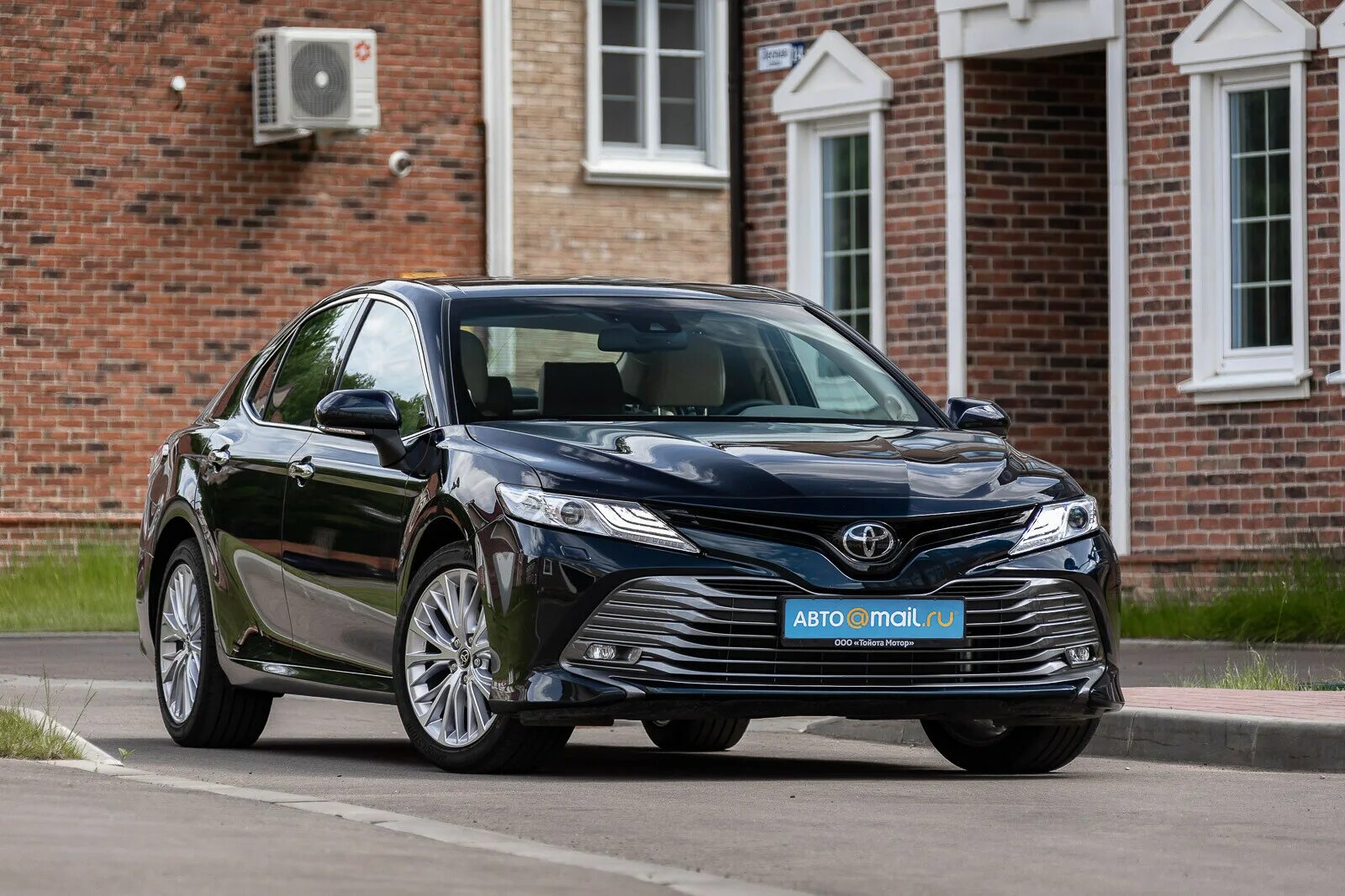 Камри 70 видео. Камри оптима. kia optima и toyota camry. тойота киа оптима. камри 110.
