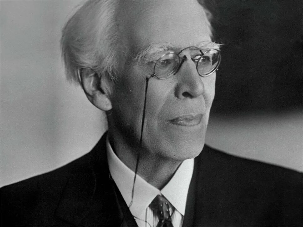 Станиславский константин сергеевич русский театральный режиссёр. Станиславский константин сергеевич фото. Станиславский режиссер. Станиславский константин сергеевич. Станиславский константин сергеевич.