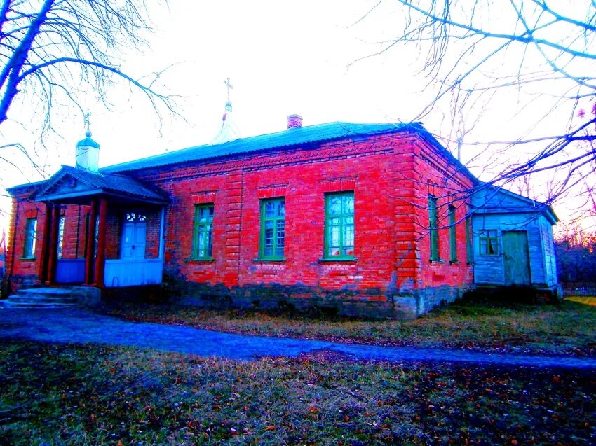 Город маркс павловка. Деревня павловка нижнеингашский район. Село павловка храм архангела михаила. Деревня павловка рязанская область. Дом культуры павловка.