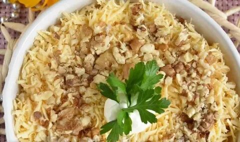 Салат курица ананас грибы сыр грецкий