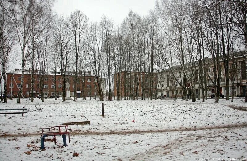 Площадь Кирова Струнино. Струнино Владимирская область. Станция Струнино. Школа 10 Струнино. Бобо струнино