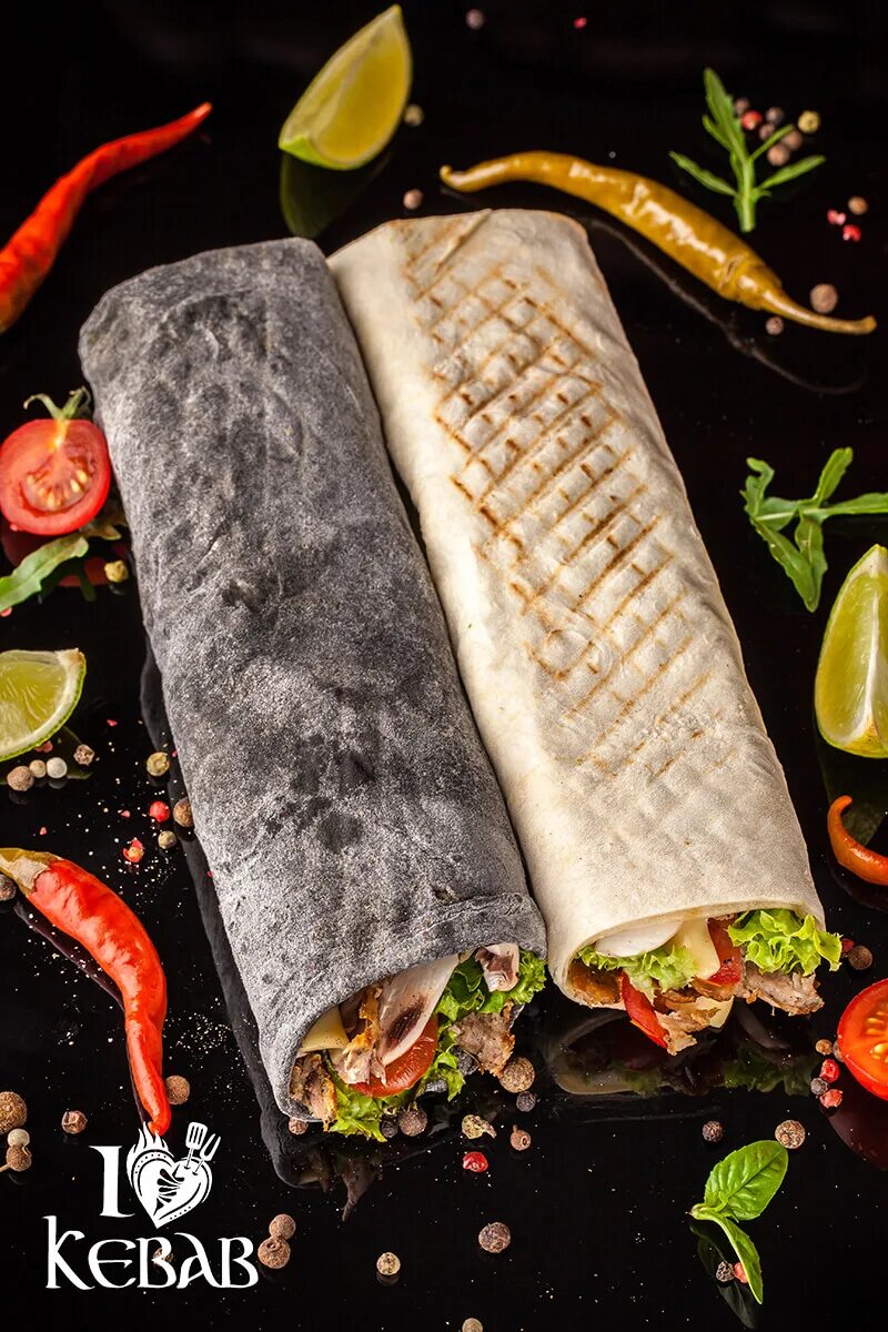 Шаурма в черном лаваше. Black shawarma. Black shawarma. Black shawarma. Блэк шаверма.