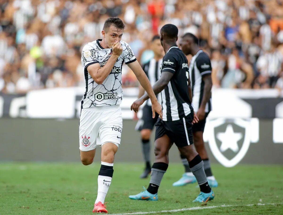 Омо и коринтианс. Коринтианс паулиста сантос. Сан-паулу (футбольный клуб). Состав коринтианс 2010. Чемпионат сан паулу.