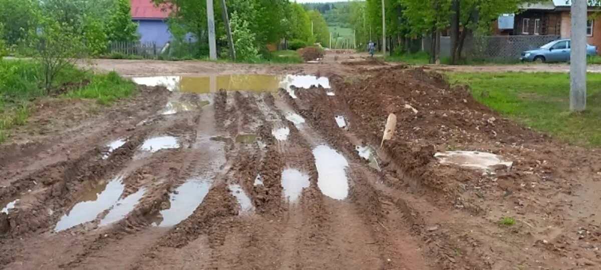 Подслушано павино костромской области. Грязь на дороге. Павино Костромская область. Подслушано Павино.