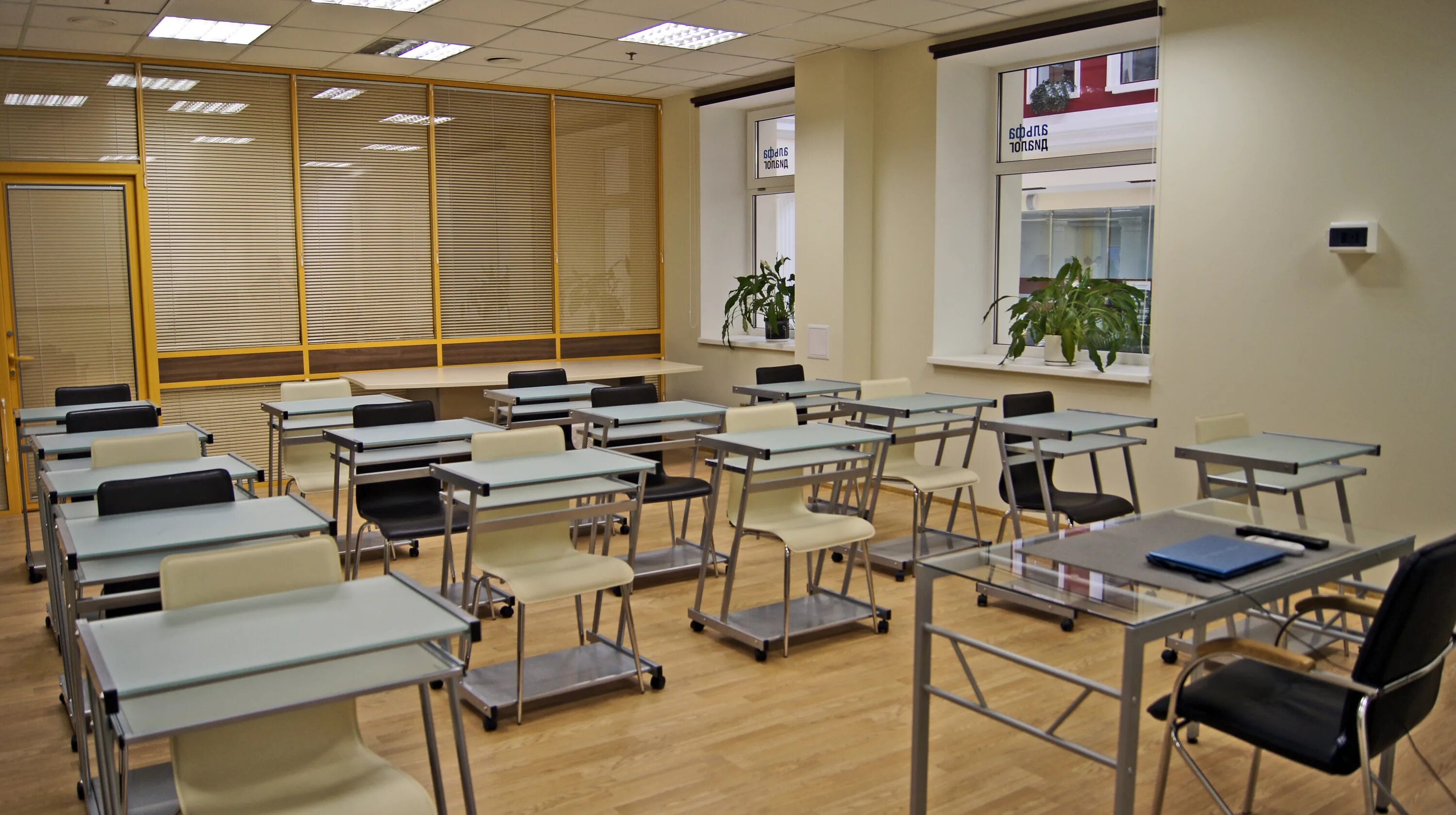 учебный центр санкт-петербург. оборудование кабинета по охране труда. учебный центр мчс нижний новгород. обучающий центр. оборудование кабинета охраны труда.