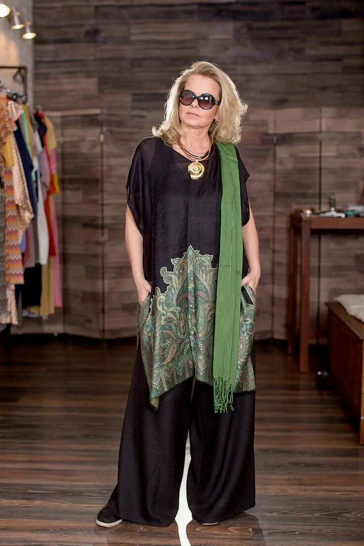 Бохо шик для полных. Бохо шик для полных. Стиль бохо в одежде плюс сайз. Стиль бохо в одежде плюс сайз. Платье бохо плюс сайз.