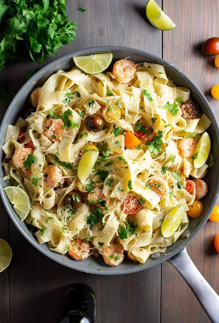 Папарделли. Паппарделле (pappardelle). Папарделле арабьята. Фетучини и паппарделле. Итальянская паста паппарделле.