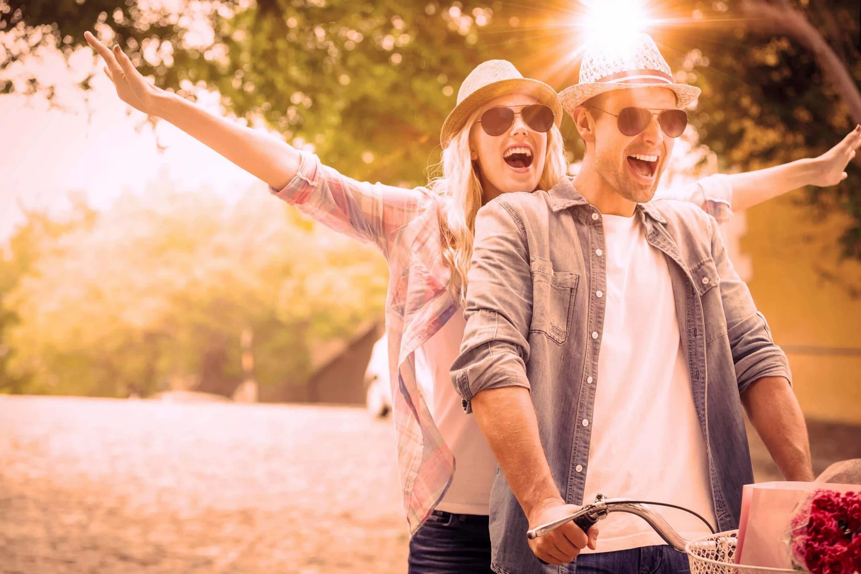 Life s fun. Life s fun. Стикер жизнь. Life s fun. Life s fun.
