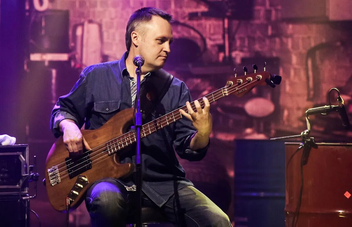 Бербель бас. Da bass. Барбара бас. Бернард ладыш оперный певец. Мужской бас слушать.