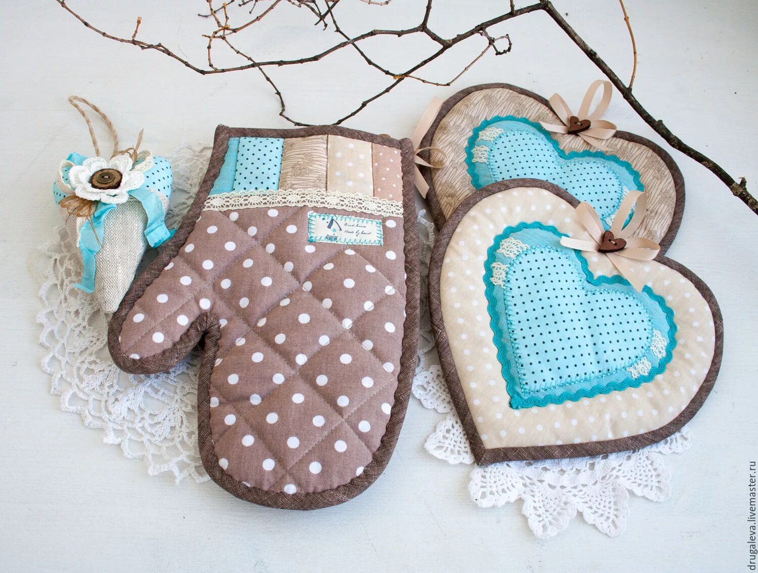 прихватки. пошив прихваток для кухни. текстильные прихватки. шитье прихваток для кухни. кухонные прихватки.